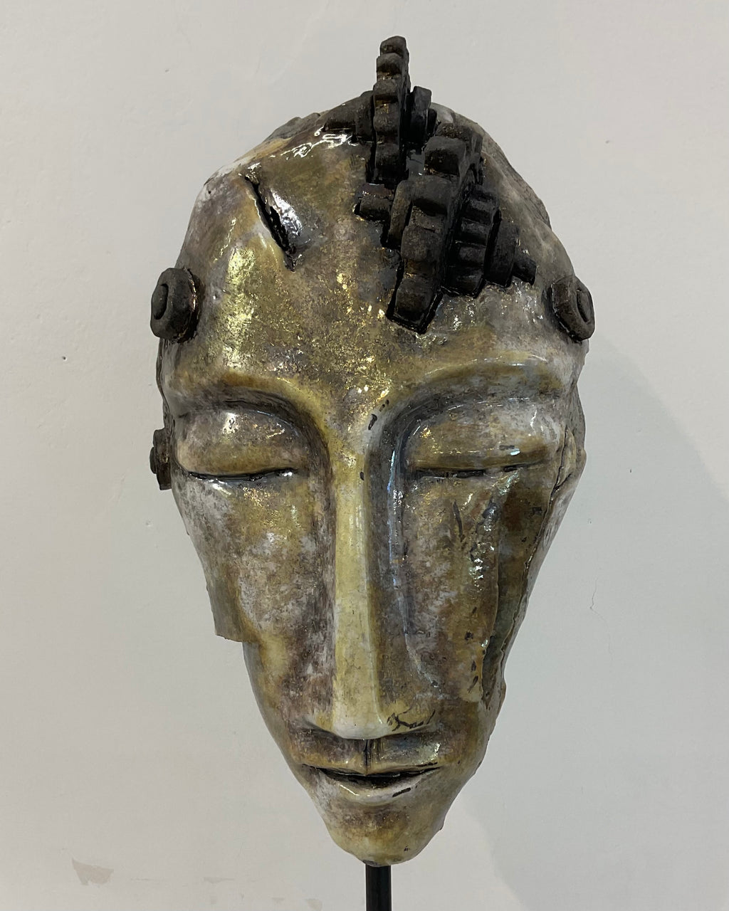 Cyborg ceramica raku - vista frontale